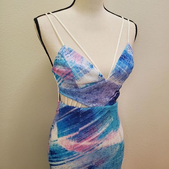 NWOT! Asos Ginger Fizz Cut Out Pencil Dress - Picture 3 of 10